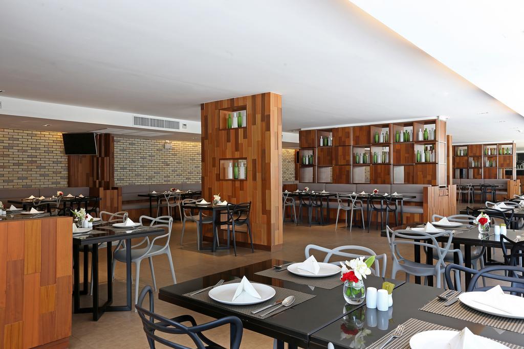 S Ratchada Leisure Hotel - Sha Plus Bangkok Exterior photo The restaurant